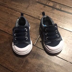 Size 2 infant shoes